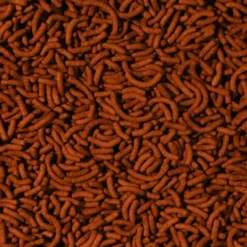 Cichlide og Arowana Medium Sticks 250 ml Fiskefoder Til Ferskvandsfisk