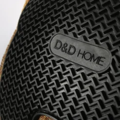 Discount D&D Home Bobo Brown Chenille 18x19 cm - hundelegetøj med TPR og pivelyd Hundelegetøj Til Alle Hunde Leg Og Aktivering Året Rundt|Legetøj Til Hvalpe - Sjov Leg, Aktivering Og Tryghed Fra Første Dag