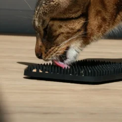 Clearance HappyCat Slikkemåtte sort Mad- Og Vandskåle Til Katte