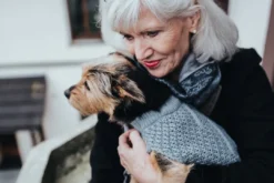 Malmø pullover strik grå str. 40 Hundetøj Til Hvalpe - Varme Dækkener Og Sko Til Trygge Gåture|Hundetøj Til Alle Hunde Med Varme Dækkener Og Sko