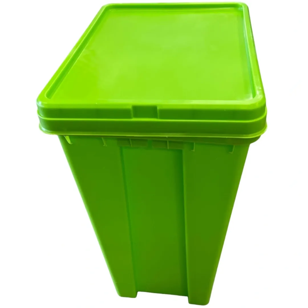 Hot Natura Diet Firkantet Foderspand 15 kg - Praktisk opbevaring af hundefoder Hundefoder|Kattefoder & Snacks